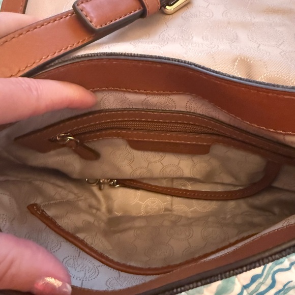 Michael Kors Brown Crossbody Bag - Picture 4 of 5